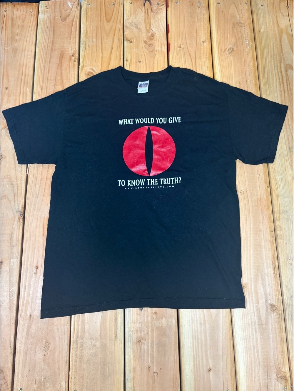 Vintage 2000s Broken Saints Graphic Tee Hanes Heavyweight L